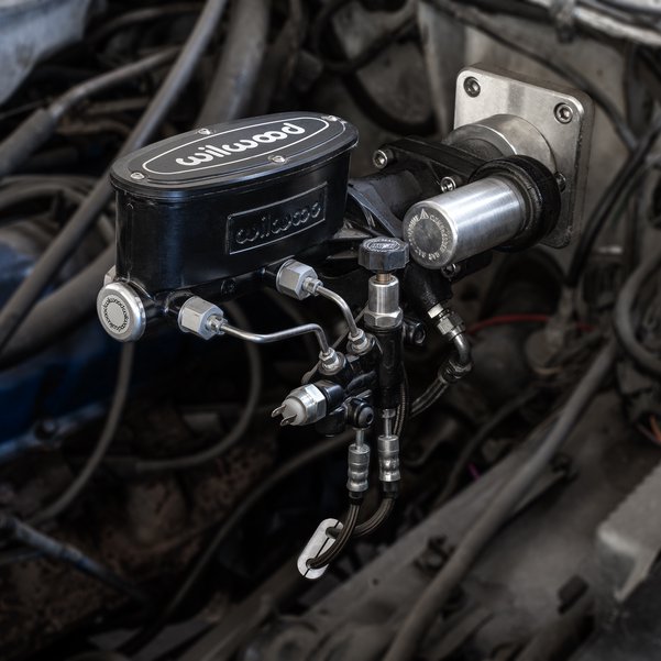 Hydroboost Braking SystemFire wall mount with Hydroboost/Master